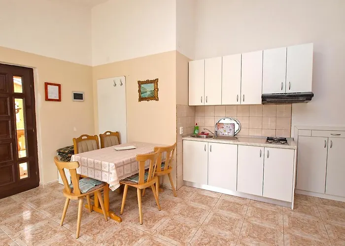 Durda 1390 Štinjan