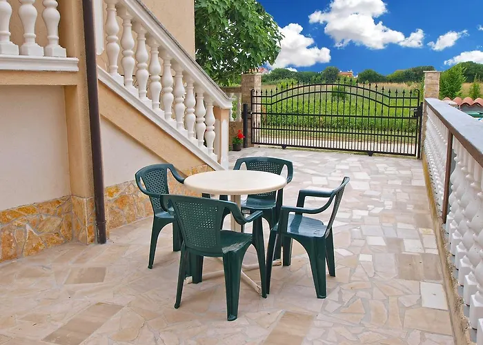 Διαμέρισμα Durda 1390 *