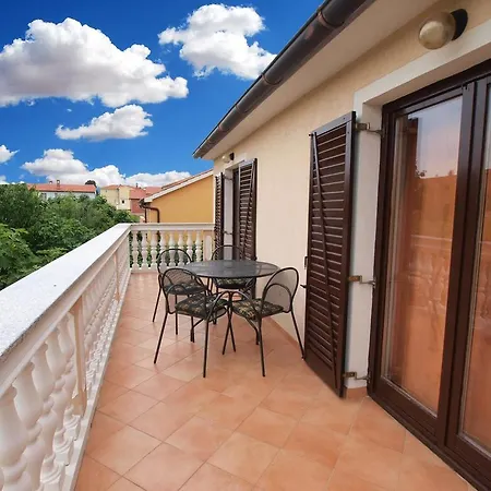 Durda 1390 Apartment *